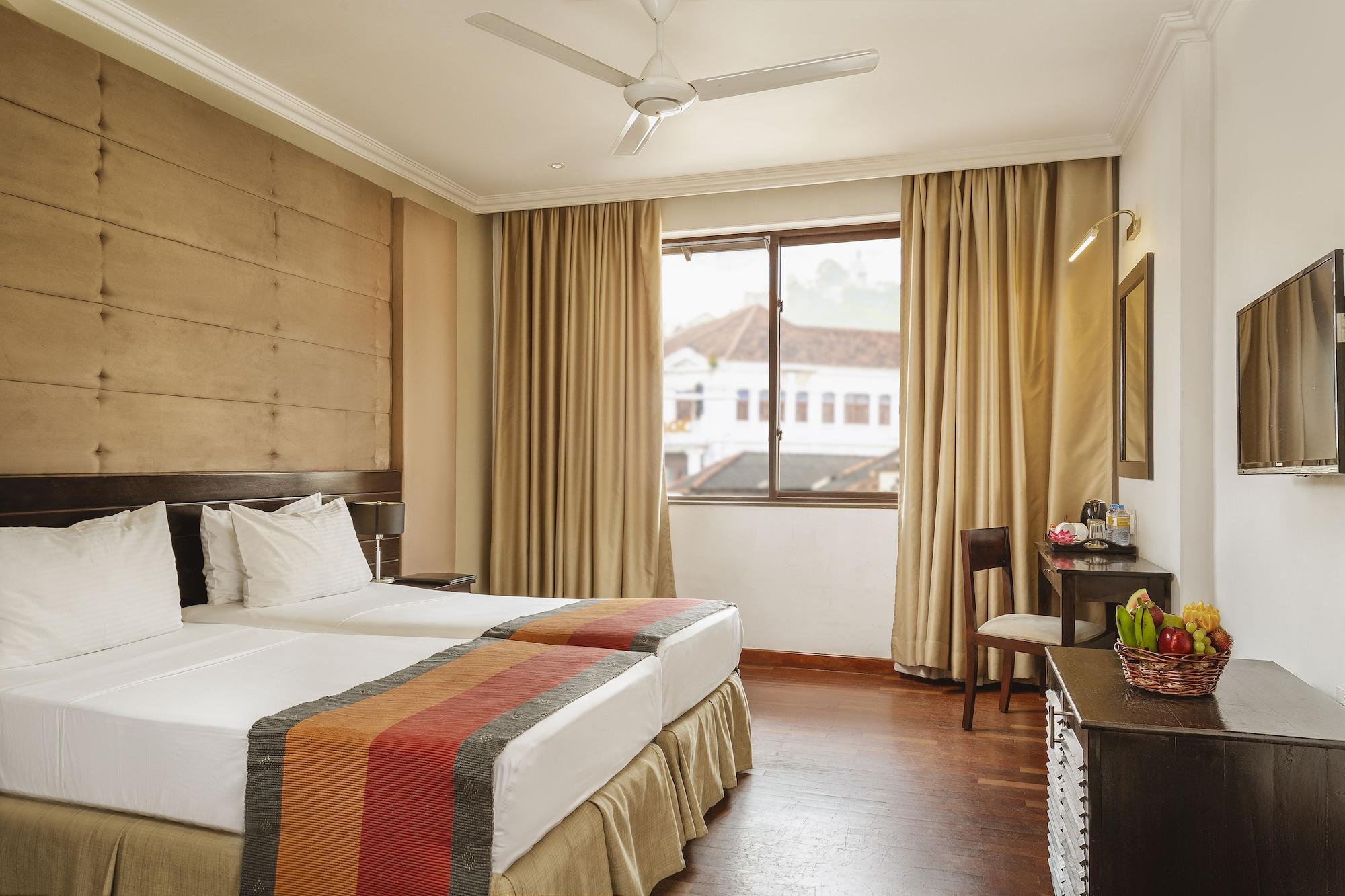 Kandy City Hotel By Earl'S Экстерьер фото